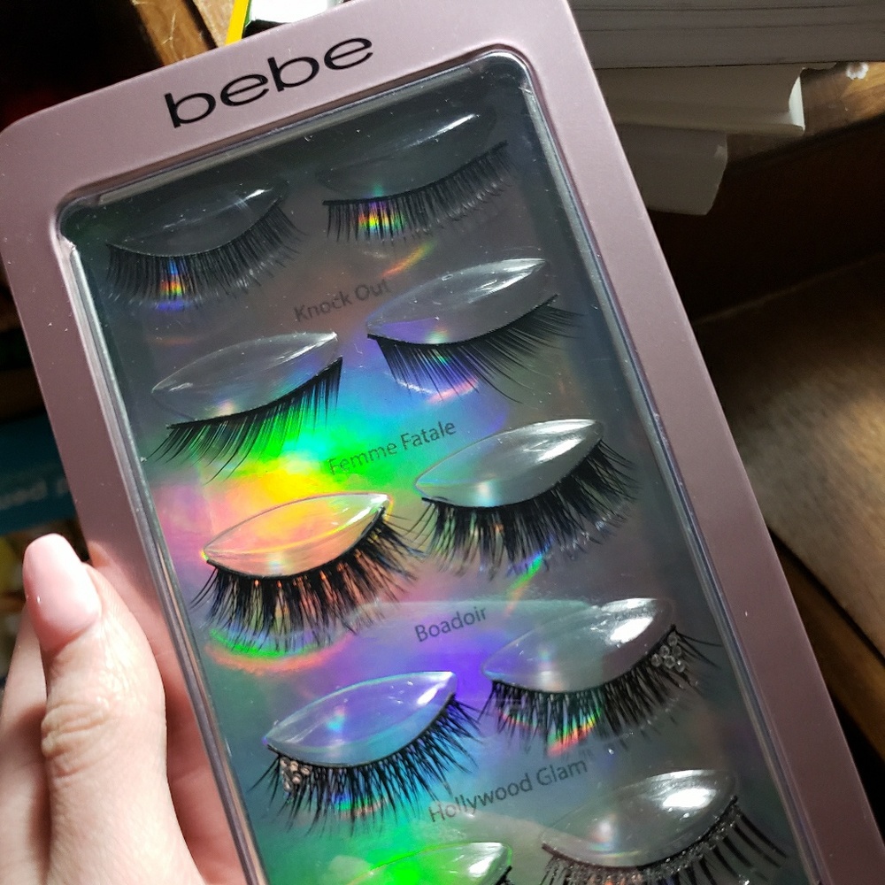 Bebe lashes